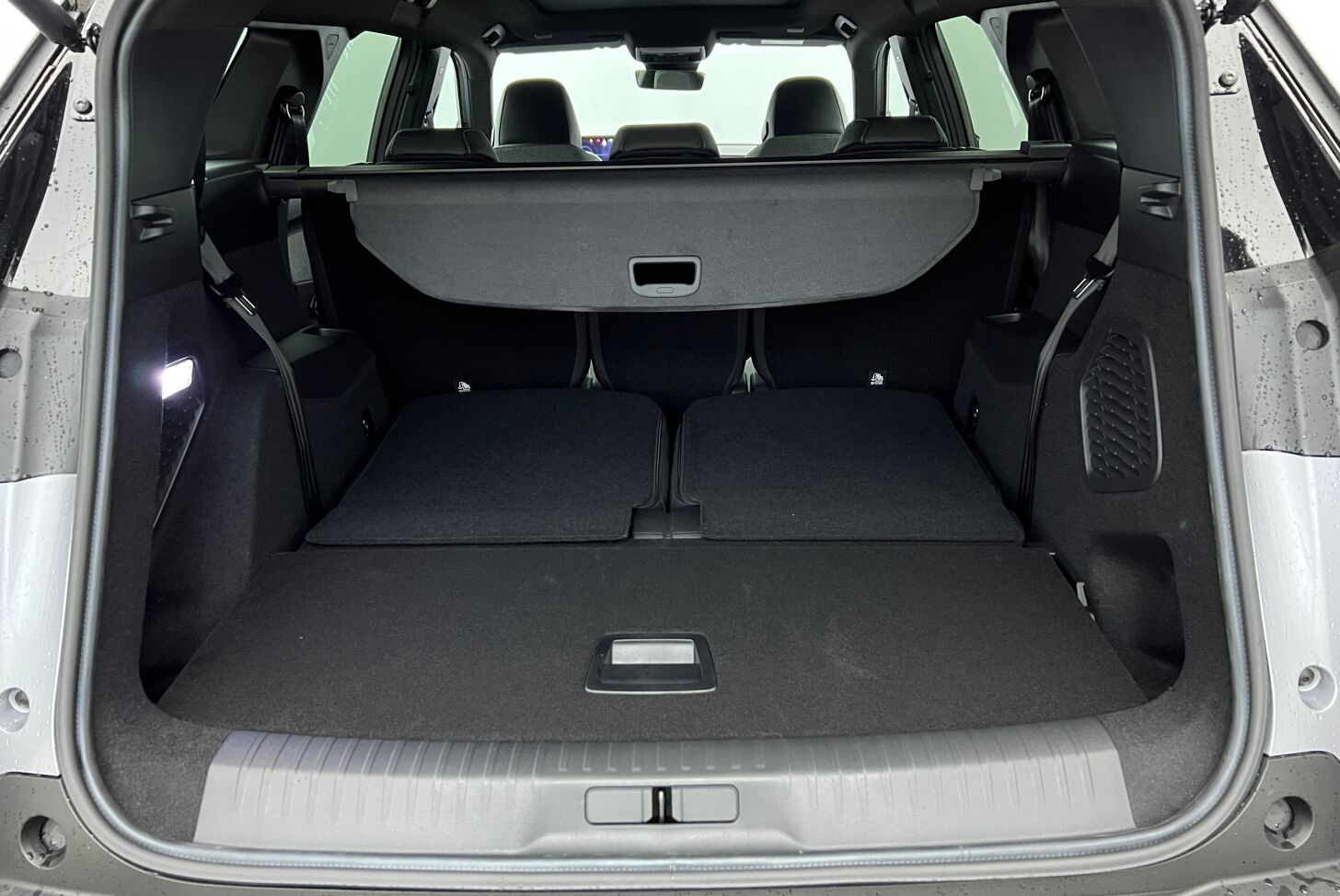 PEUGEOT 5008 SUV Hybride Essence