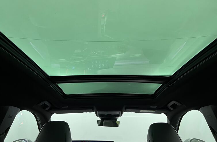 PEUGEOT 5008 SUV Hybride Essence