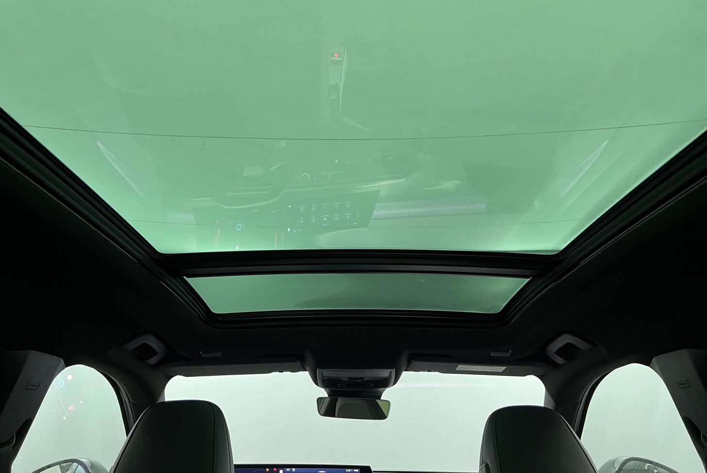 PEUGEOT 5008 SUV Hybride Essence