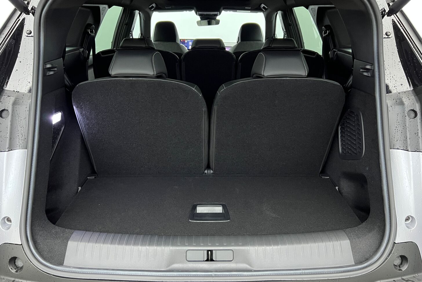 PEUGEOT 5008 SUV Hybride Essence