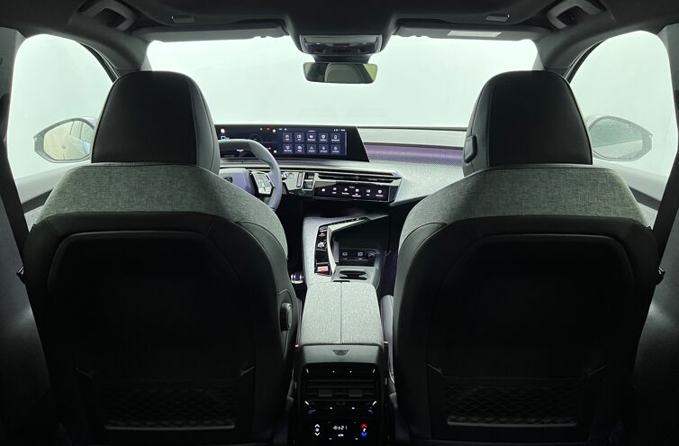 PEUGEOT 5008 SUV Hybride Essence