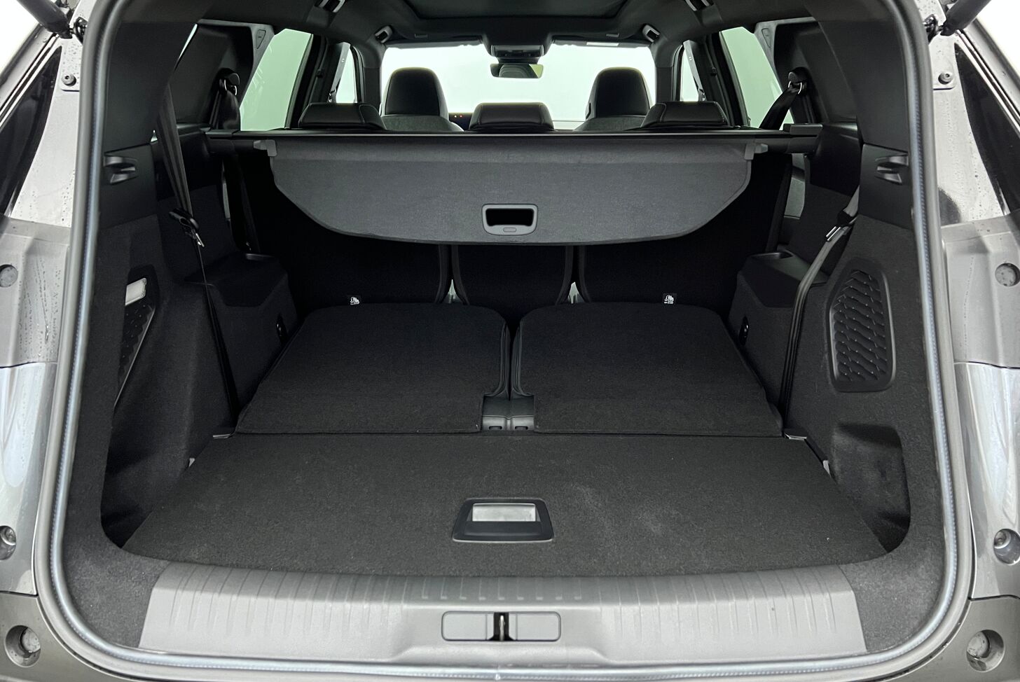 PEUGEOT 5008 SUV Hybride Essence