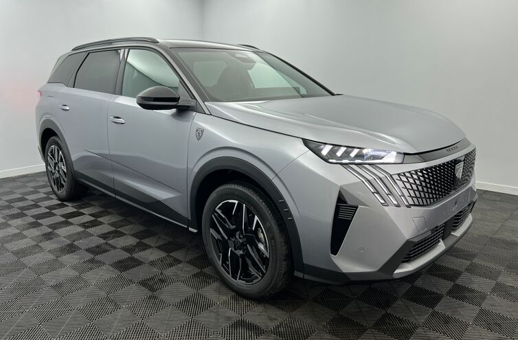 PEUGEOT 5008 SUV Hybride Essence