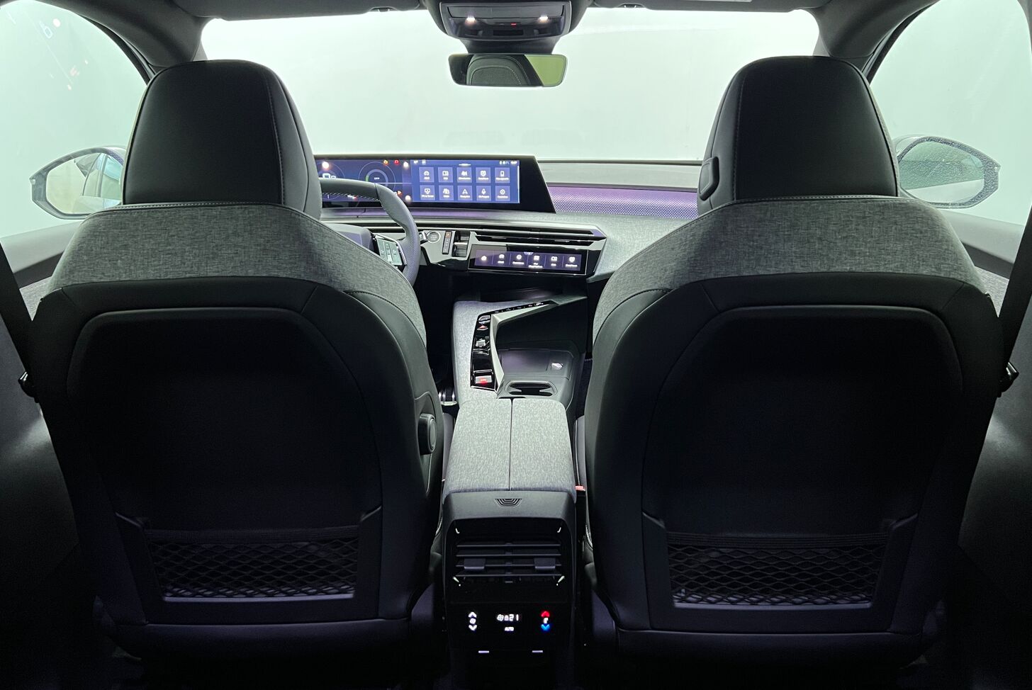 PEUGEOT 5008 SUV Hybride Essence