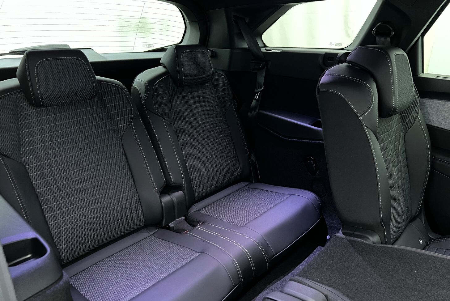 PEUGEOT 5008 SUV Hybride Essence