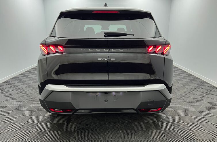 PEUGEOT 5008 SUV Hybride Essence
