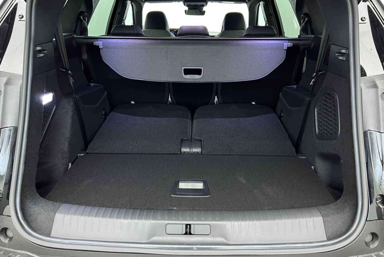 PEUGEOT 5008 SUV Hybride Essence