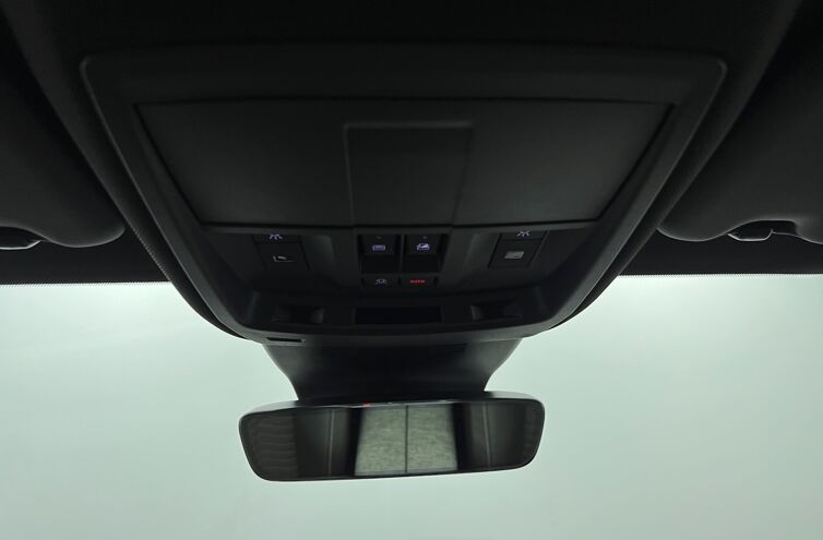 PEUGEOT 5008 SUV Hybride Essence