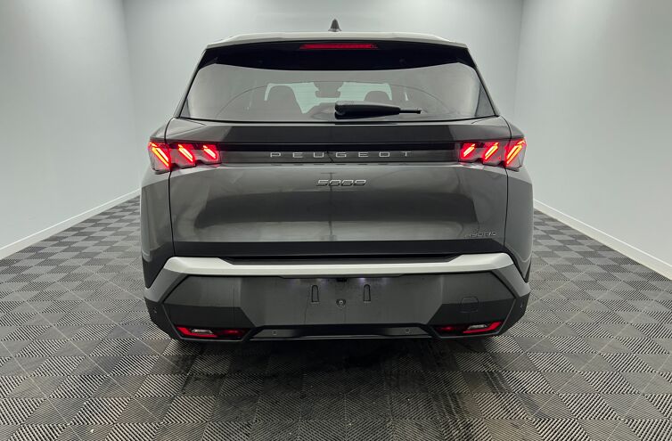 PEUGEOT 5008 SUV Hybride Essence