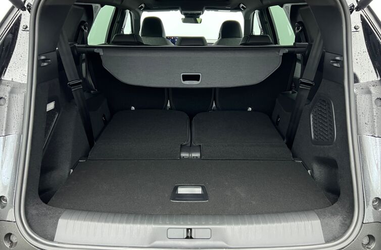 PEUGEOT 5008 SUV Hybride Essence