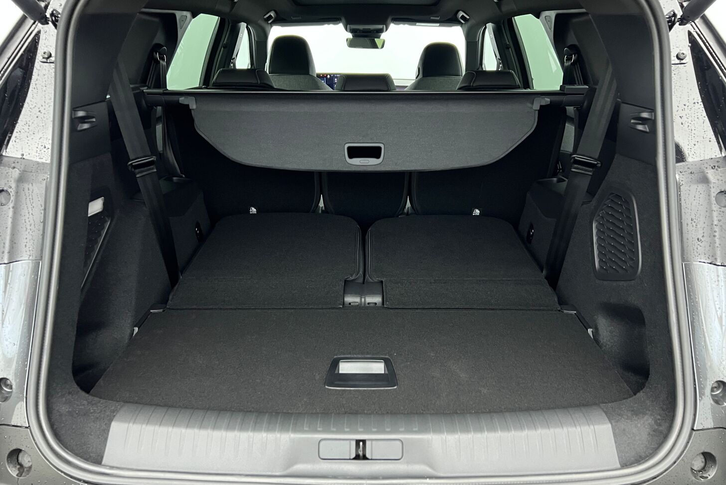 PEUGEOT 5008 SUV Hybride Essence