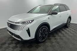PEUGEOT 5008 GT