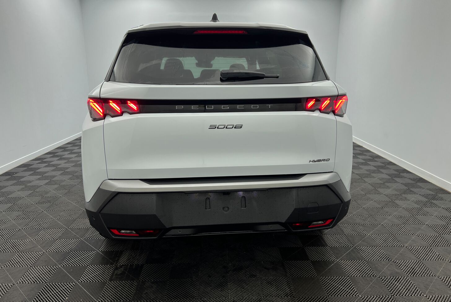 PEUGEOT 5008 SUV Hybride Essence