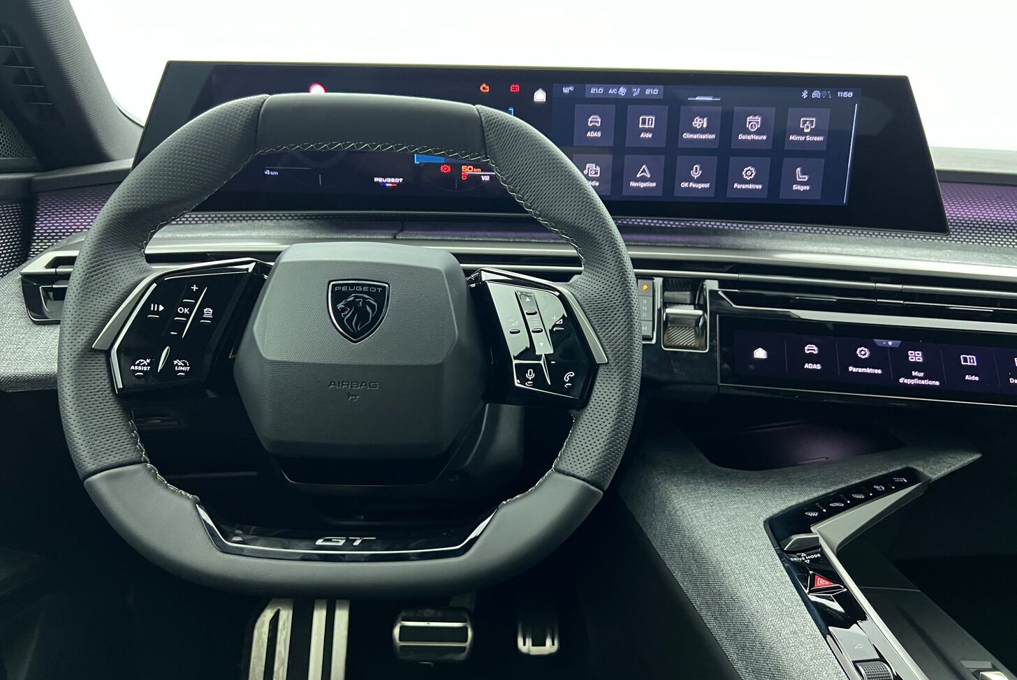 PEUGEOT 5008 SUV Hybride Essence