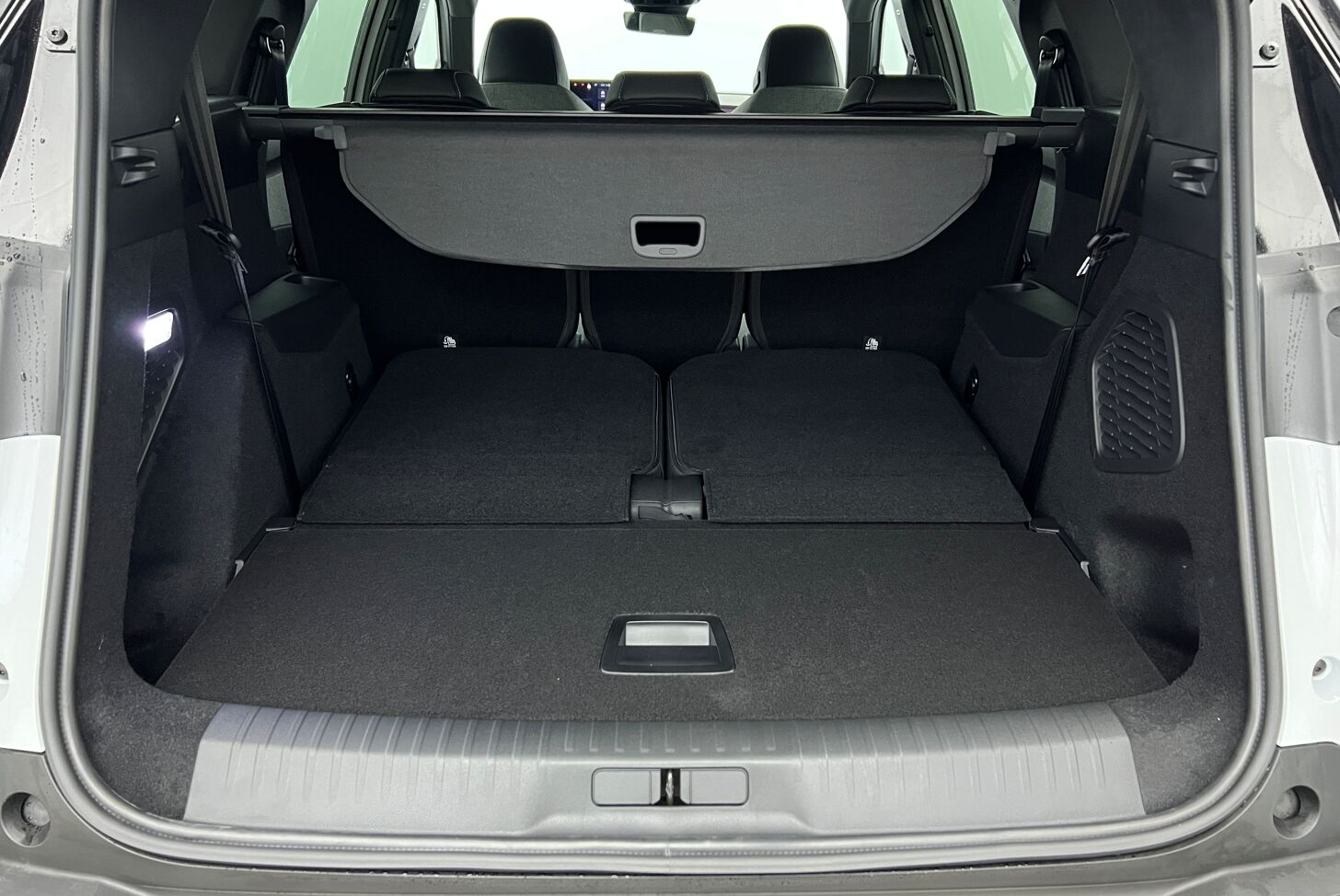 PEUGEOT 5008 SUV Hybride Essence