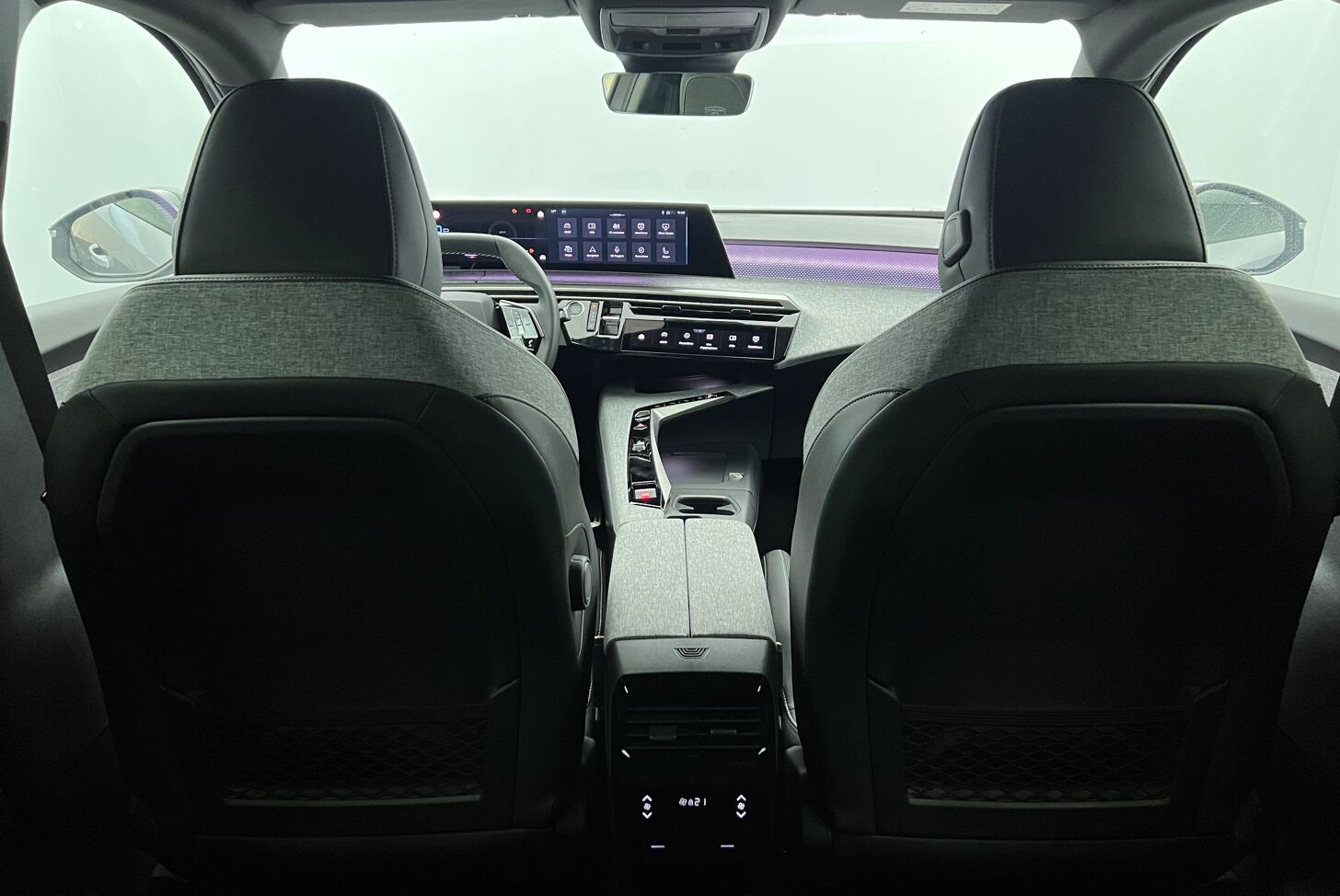 PEUGEOT 5008 SUV Hybride Essence