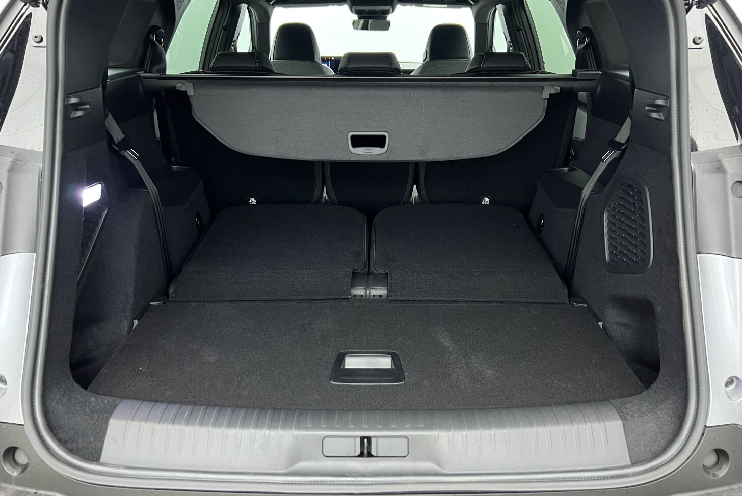 PEUGEOT 5008 SUV Hybride Essence