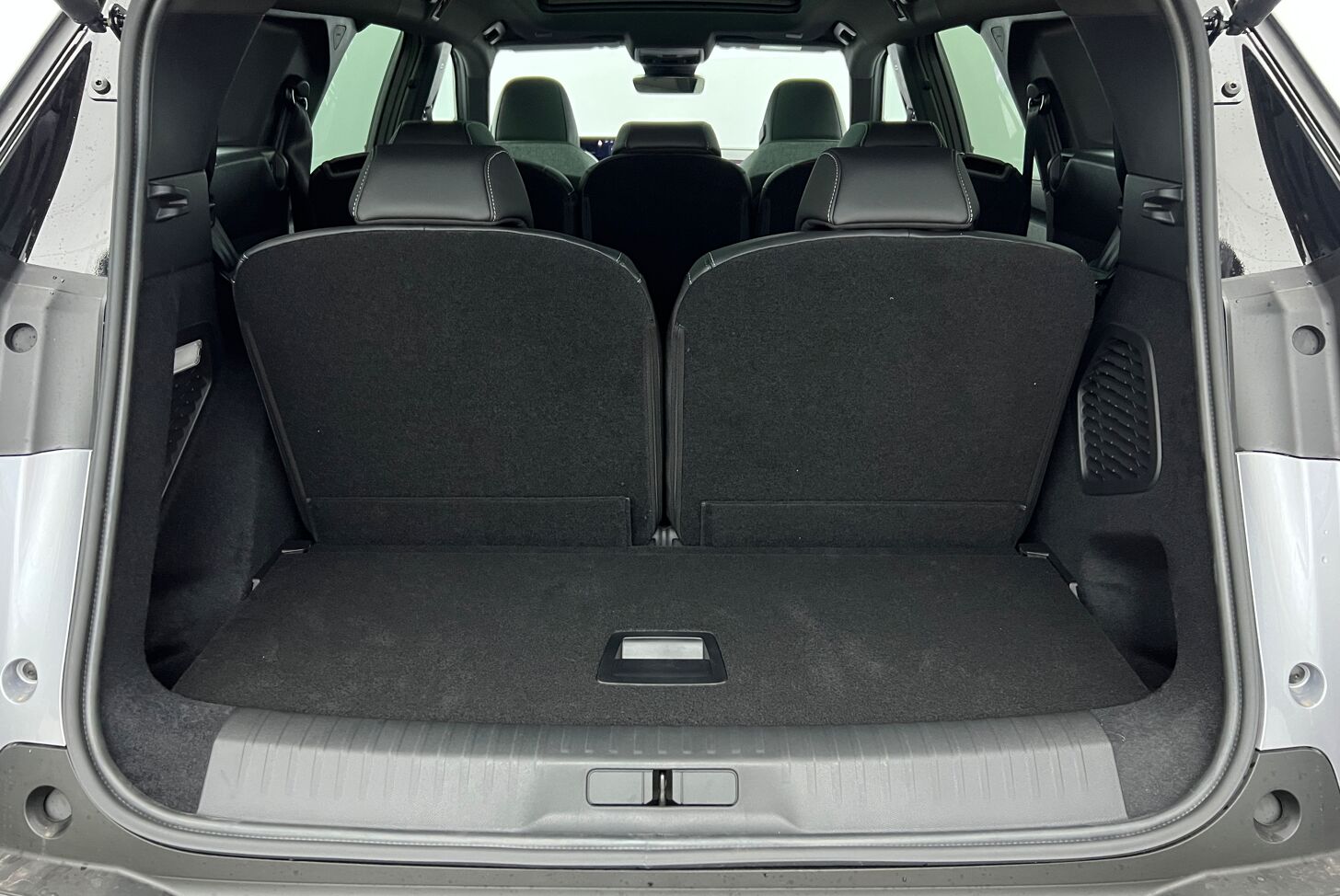 PEUGEOT 5008 SUV Hybride Essence