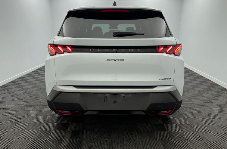 PEUGEOT 5008 SUV Hybride Essence