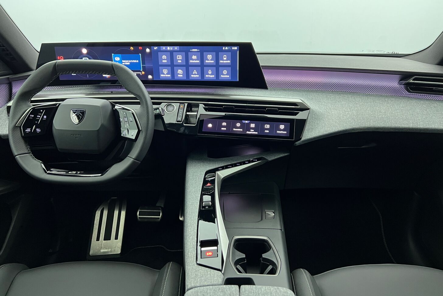 PEUGEOT 5008 SUV Hybride Essence