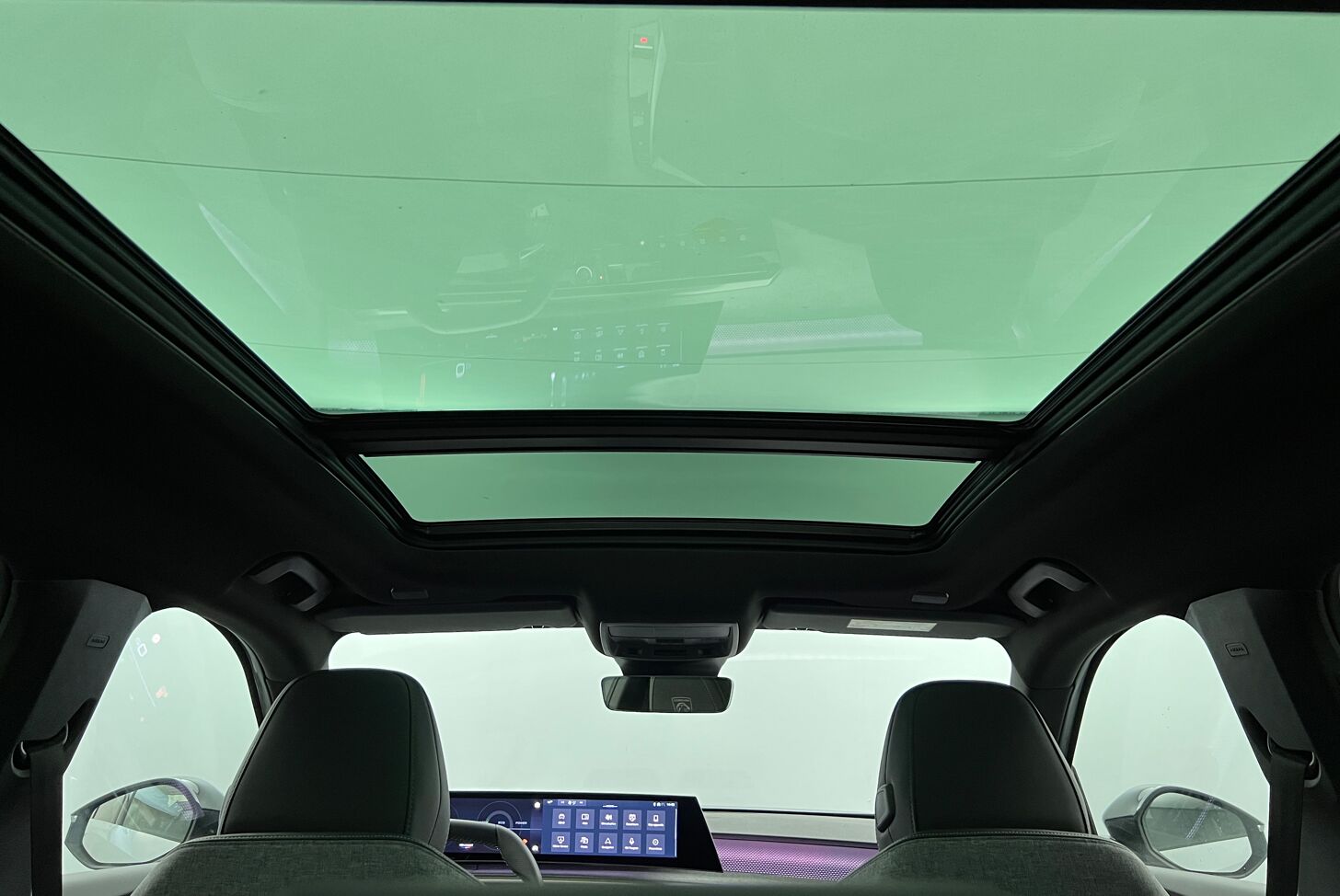 PEUGEOT 5008 SUV Hybride Essence