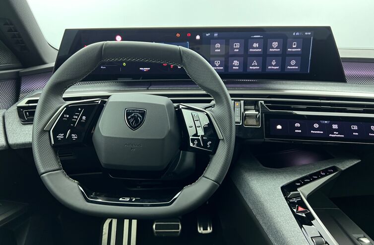 PEUGEOT 5008 SUV Hybride Essence