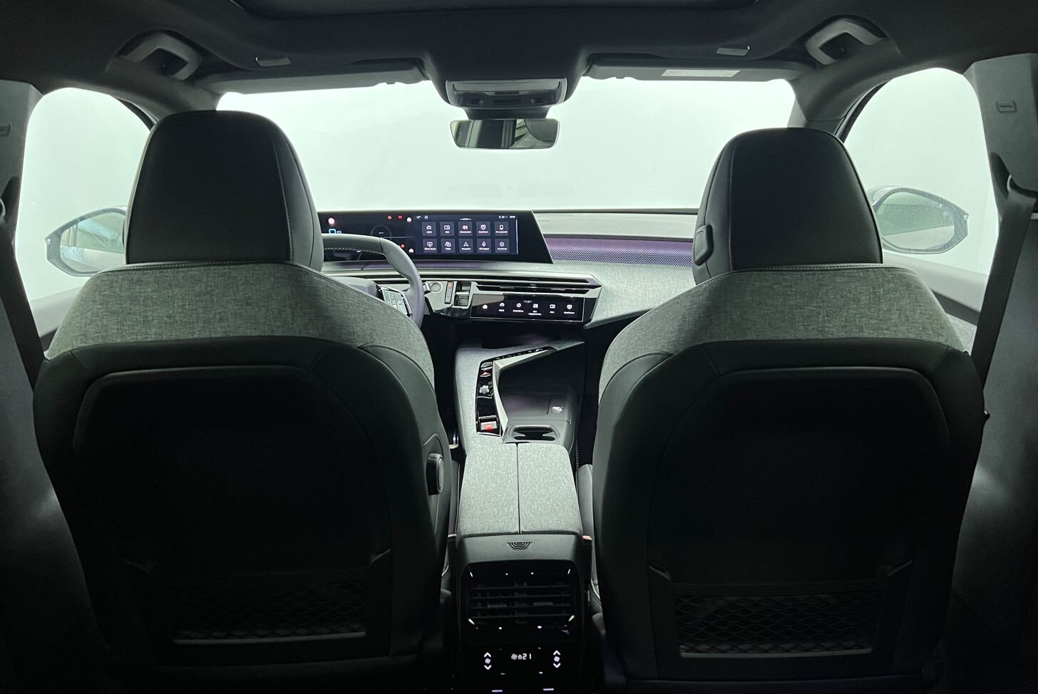 PEUGEOT 5008 SUV Hybride Essence