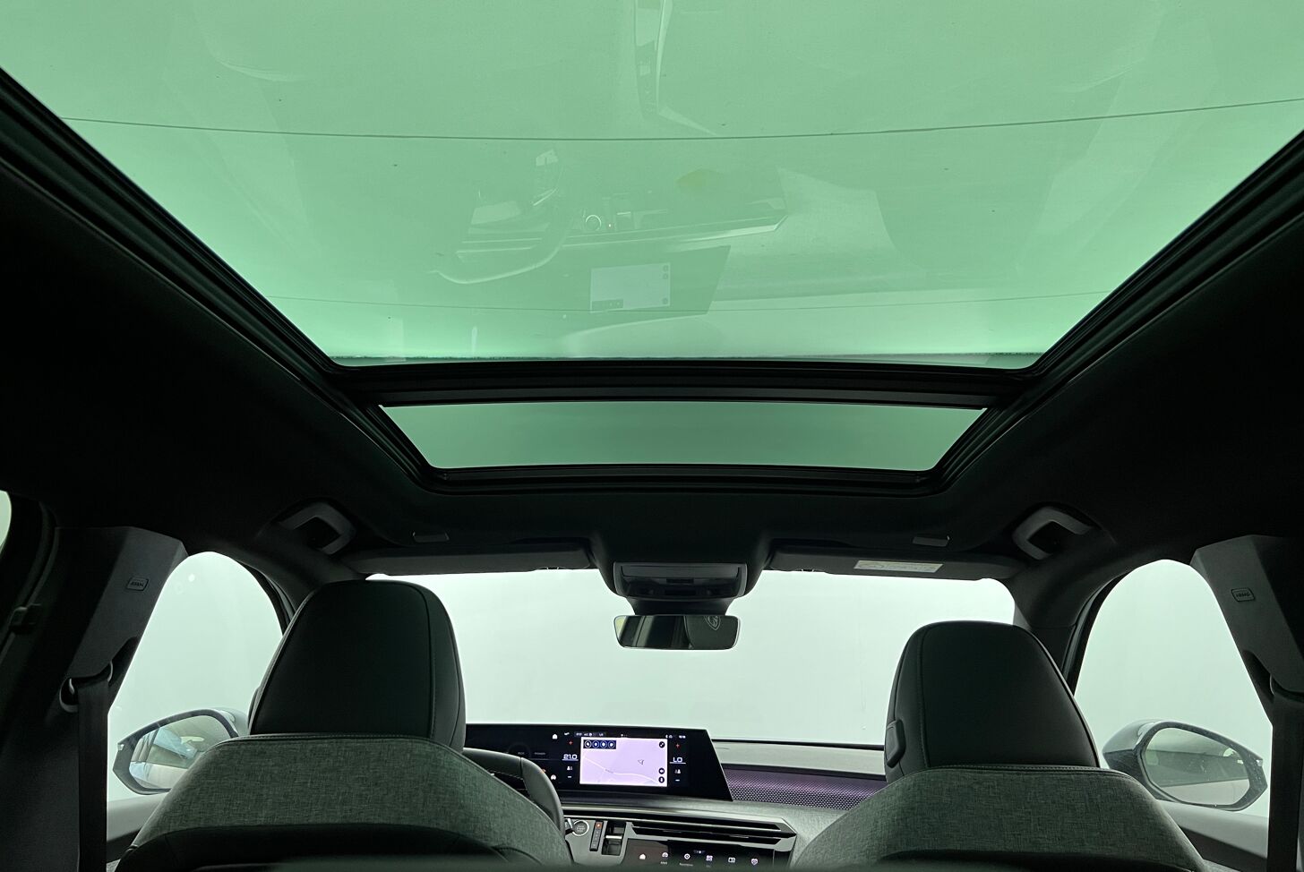 PEUGEOT 5008 SUV Hybride Essence
