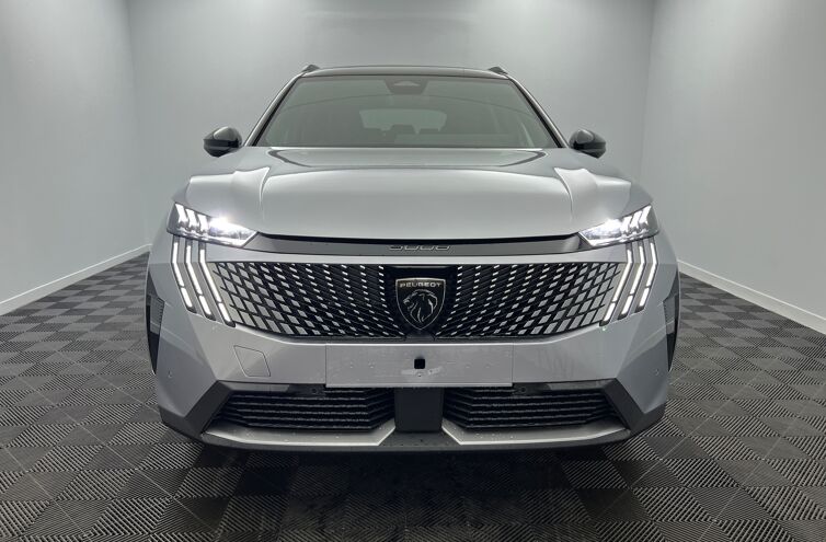 PEUGEOT 5008 SUV Hybride Essence