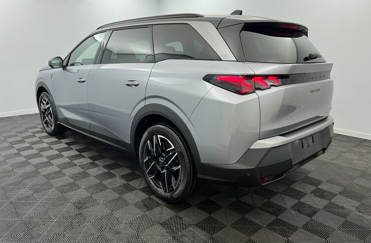 PEUGEOT 5008 SUV Hybride Essence