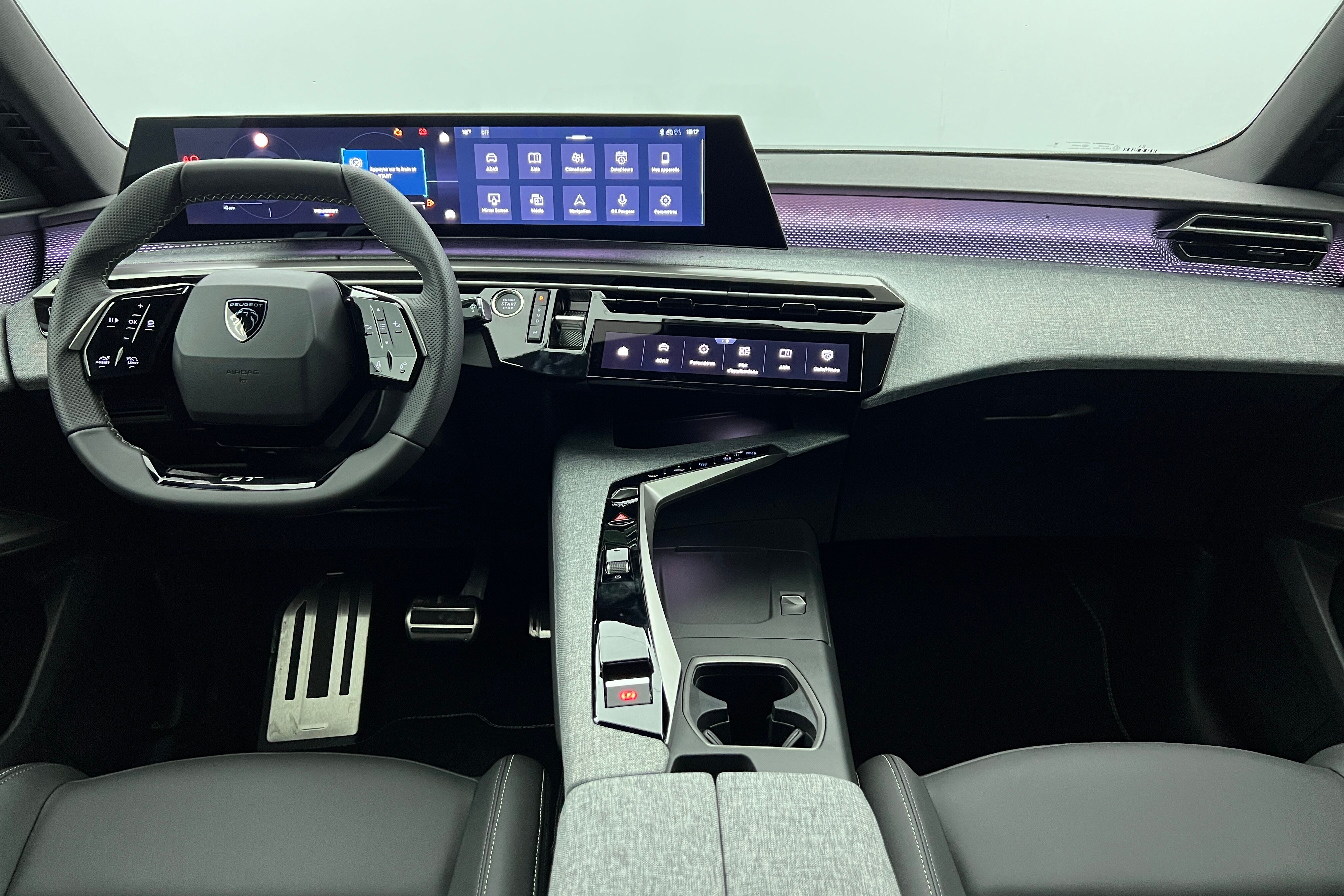 PEUGEOT 5008 SUV Hybride — photo 8