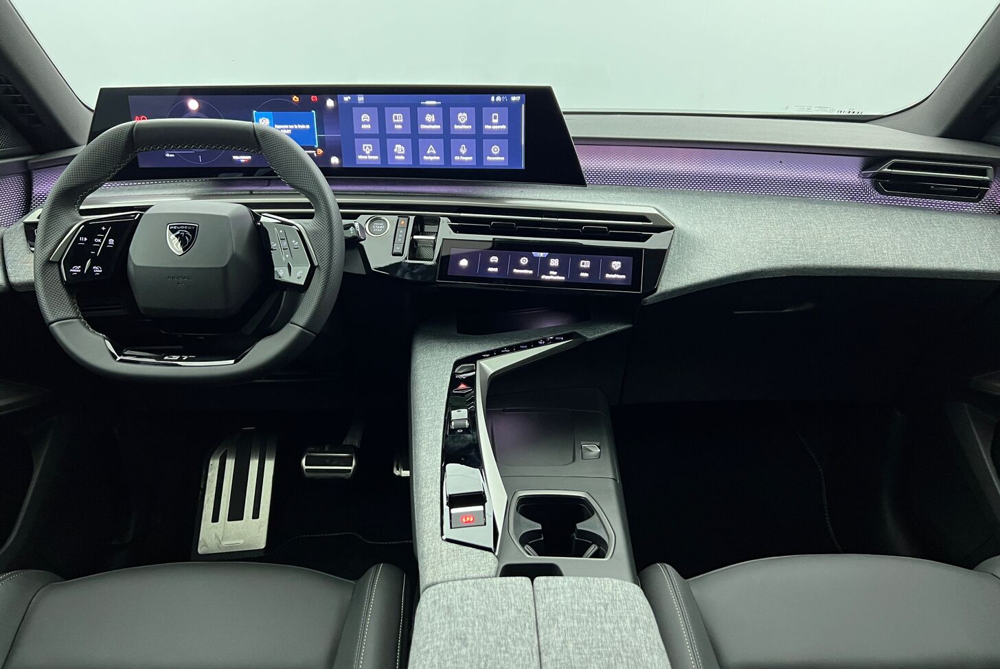 PEUGEOT 5008 SUV Hybride Essence