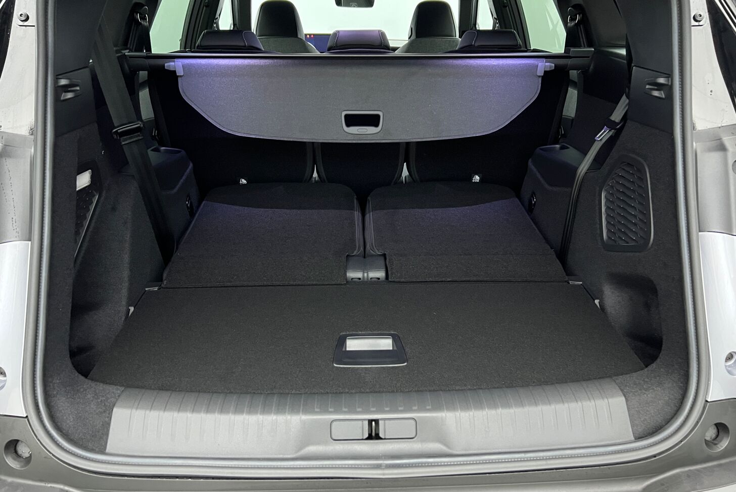 PEUGEOT 5008 SUV Hybride Essence