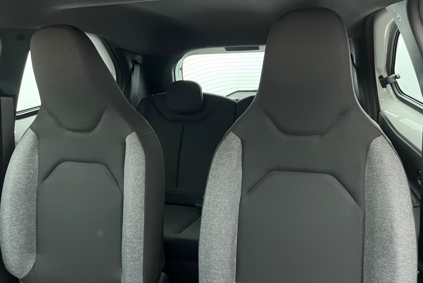 TOYOTA Aygo X Berline Essence 