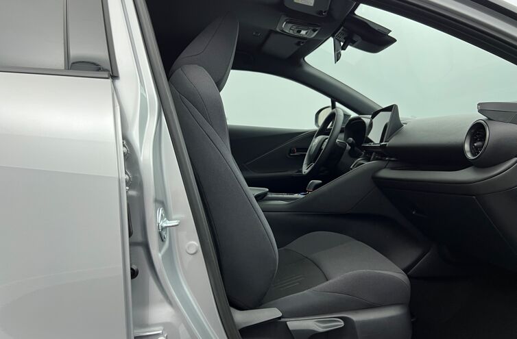 TOYOTA C-HR SUV Hybride rechargeable Essence