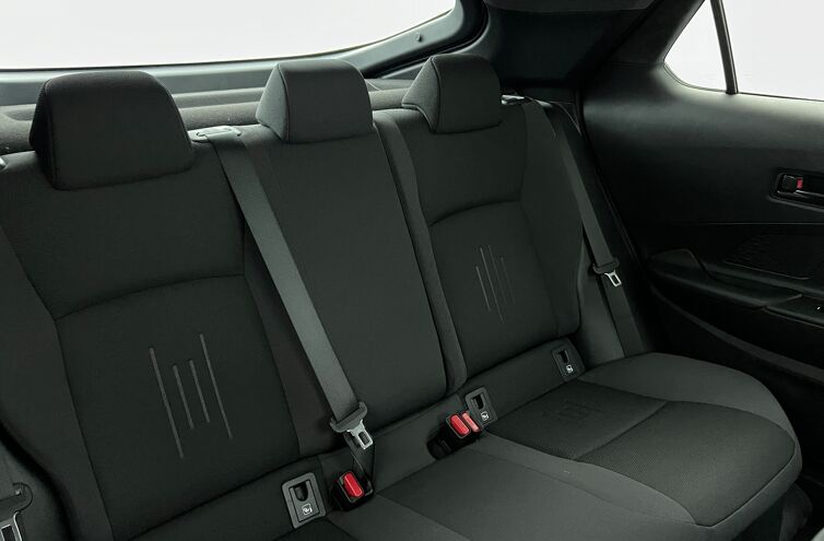 TOYOTA C-HR SUV Hybride rechargeable Essence