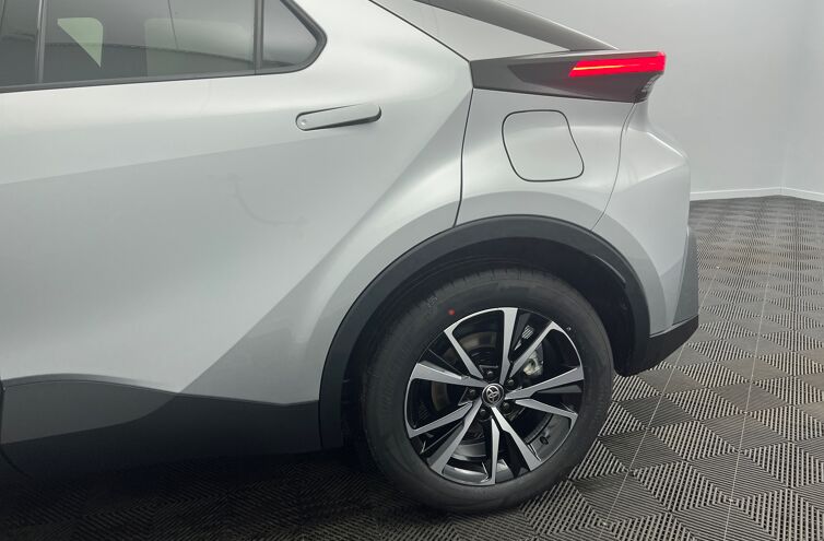 TOYOTA C-HR SUV Hybride rechargeable Essence