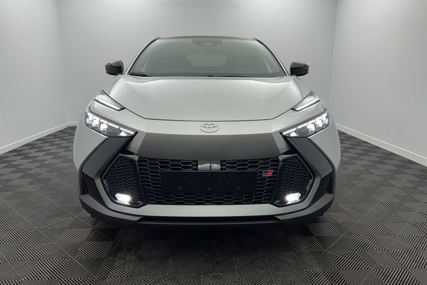 TOYOTA C-HR SUV Hybride rechargeable Essence