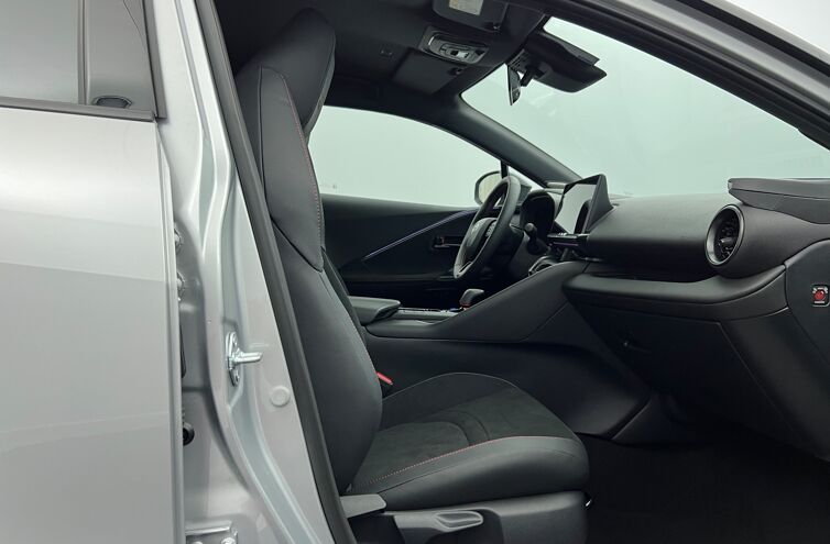 TOYOTA C-HR SUV Hybride rechargeable Essence