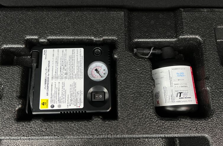 TOYOTA C-HR SUV Hybride rechargeable Essence