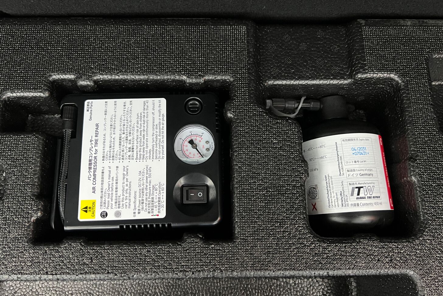 TOYOTA C-HR SUV Hybride rechargeable Essence