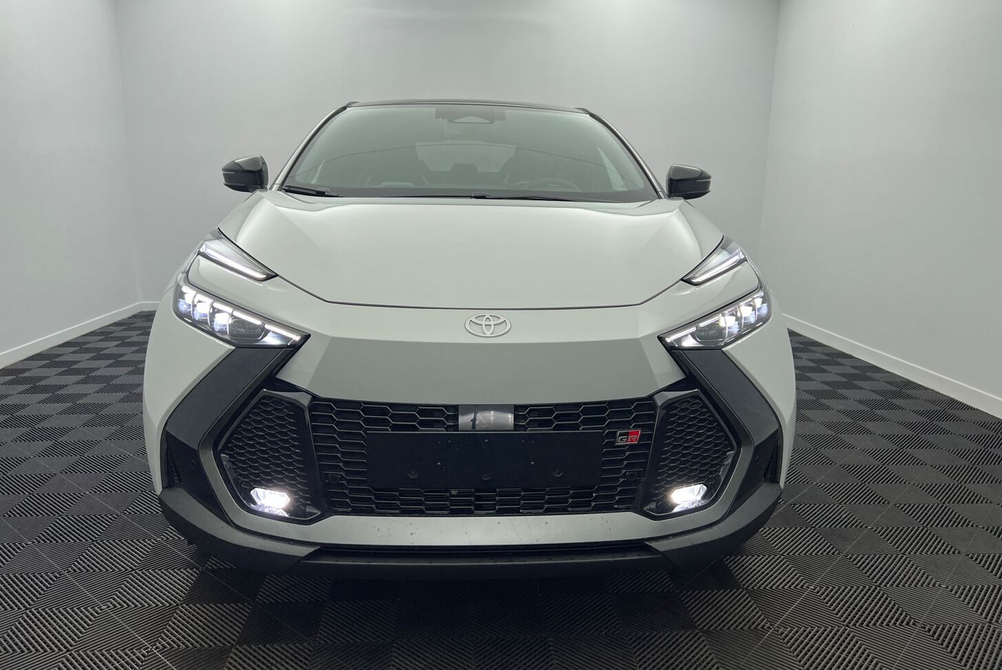 TOYOTA C-HR SUV Hybride rechargeable Essence