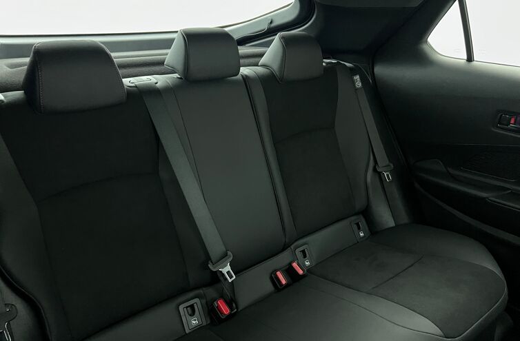 TOYOTA C-HR SUV Hybride rechargeable Essence