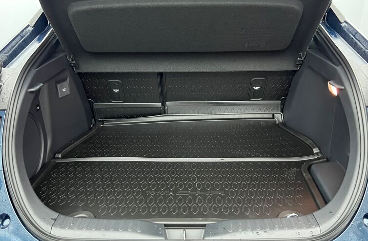 TOYOTA C-HR SUV Hybride rechargeable Essence