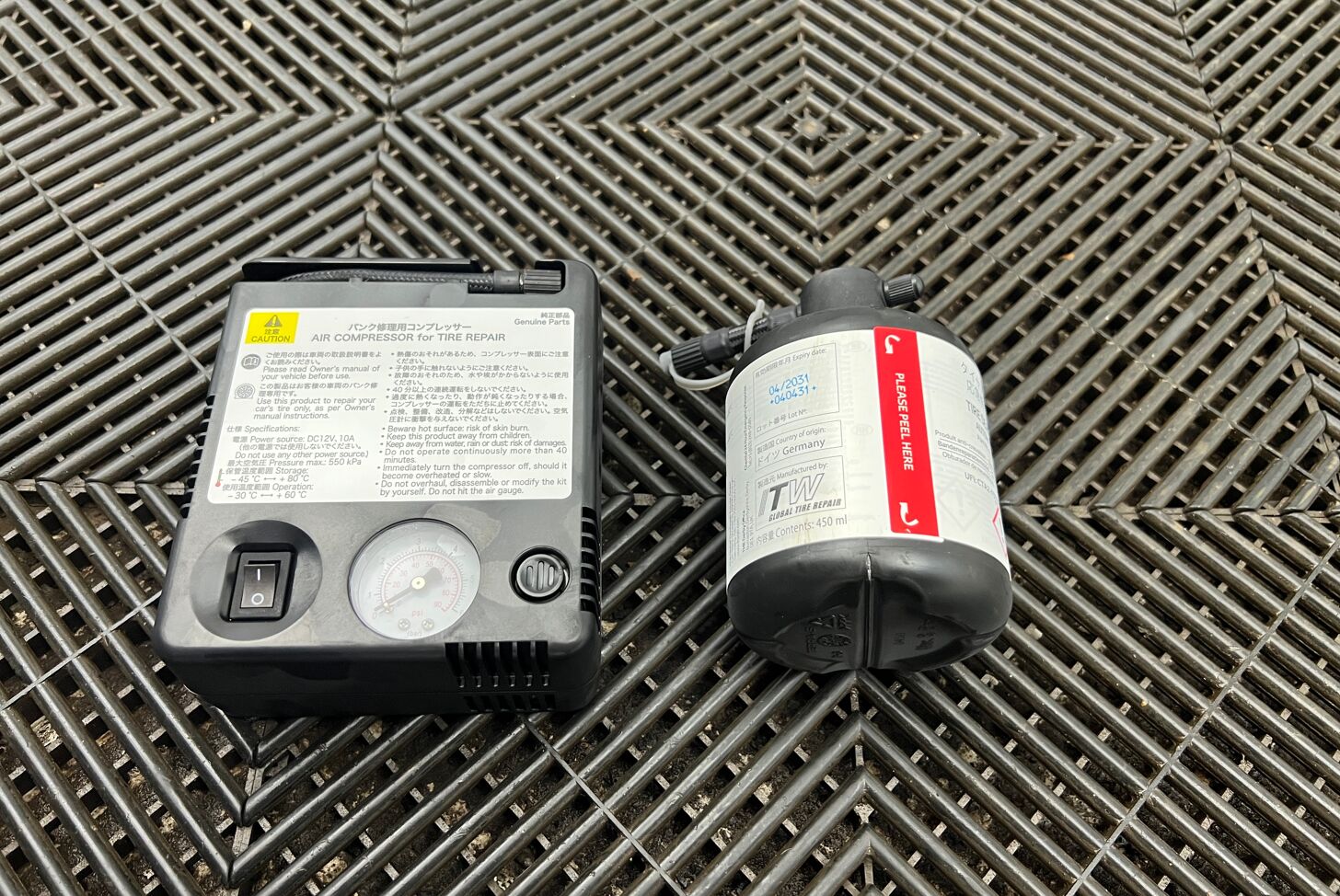 TOYOTA C-HR SUV Hybride rechargeable Essence