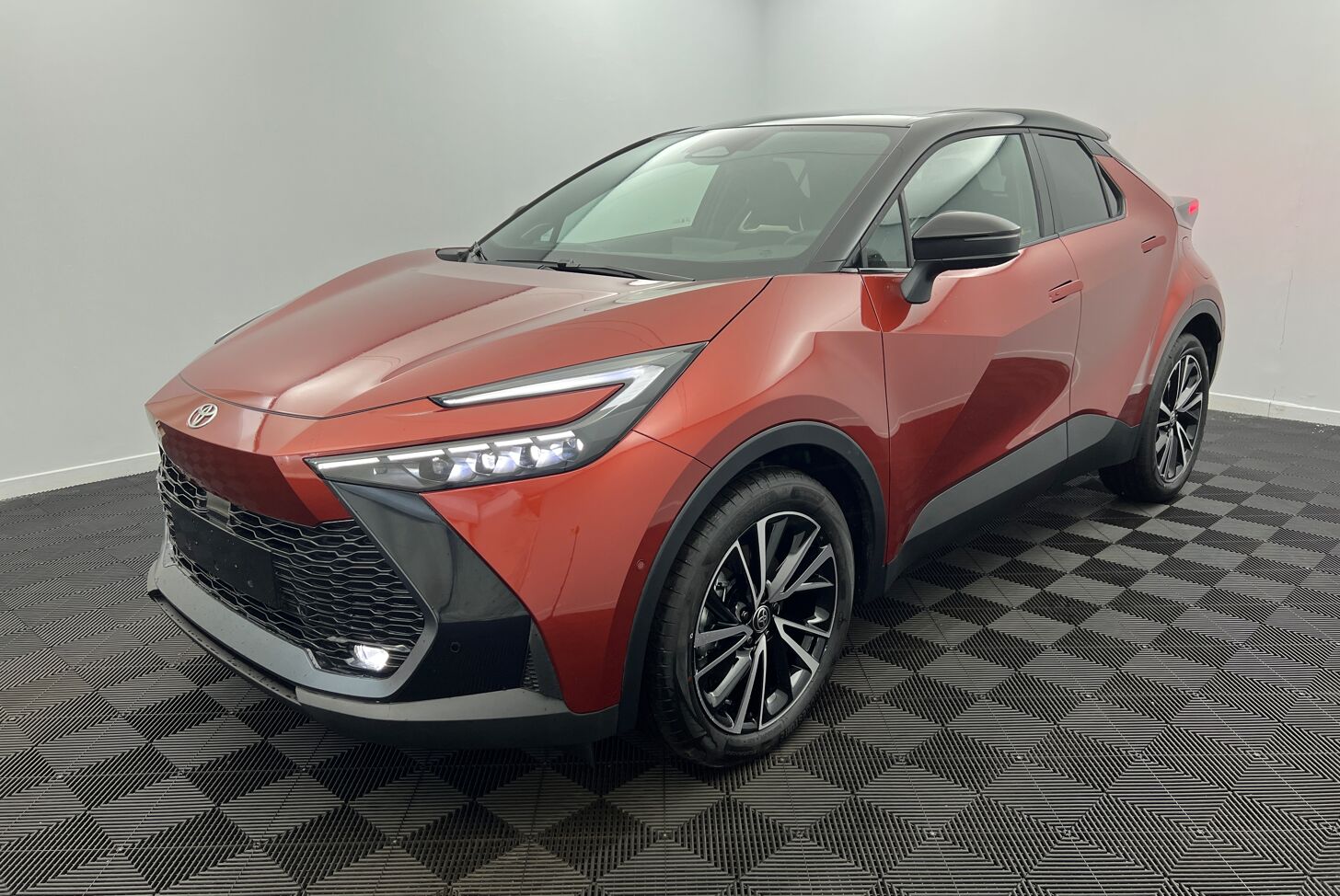 TOYOTA C-HR SUV Hybride rechargeable Essence
