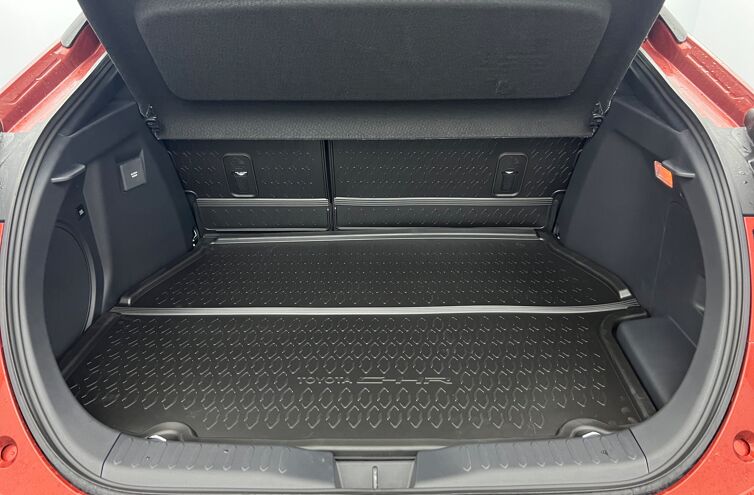 TOYOTA C-HR SUV Hybride rechargeable Essence