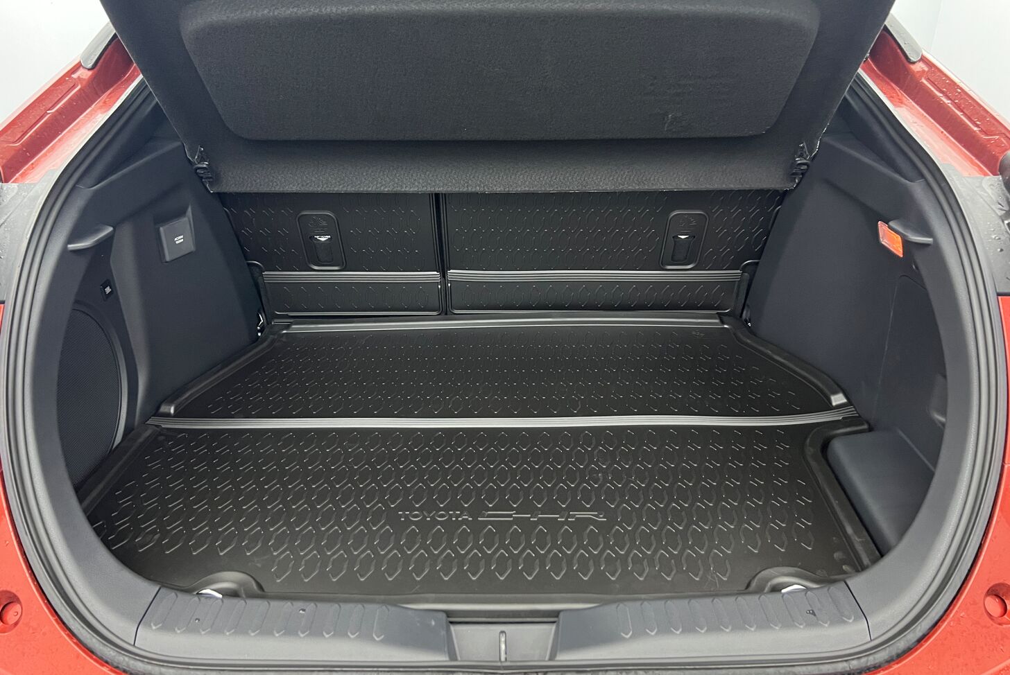 TOYOTA C-HR SUV Hybride rechargeable Essence
