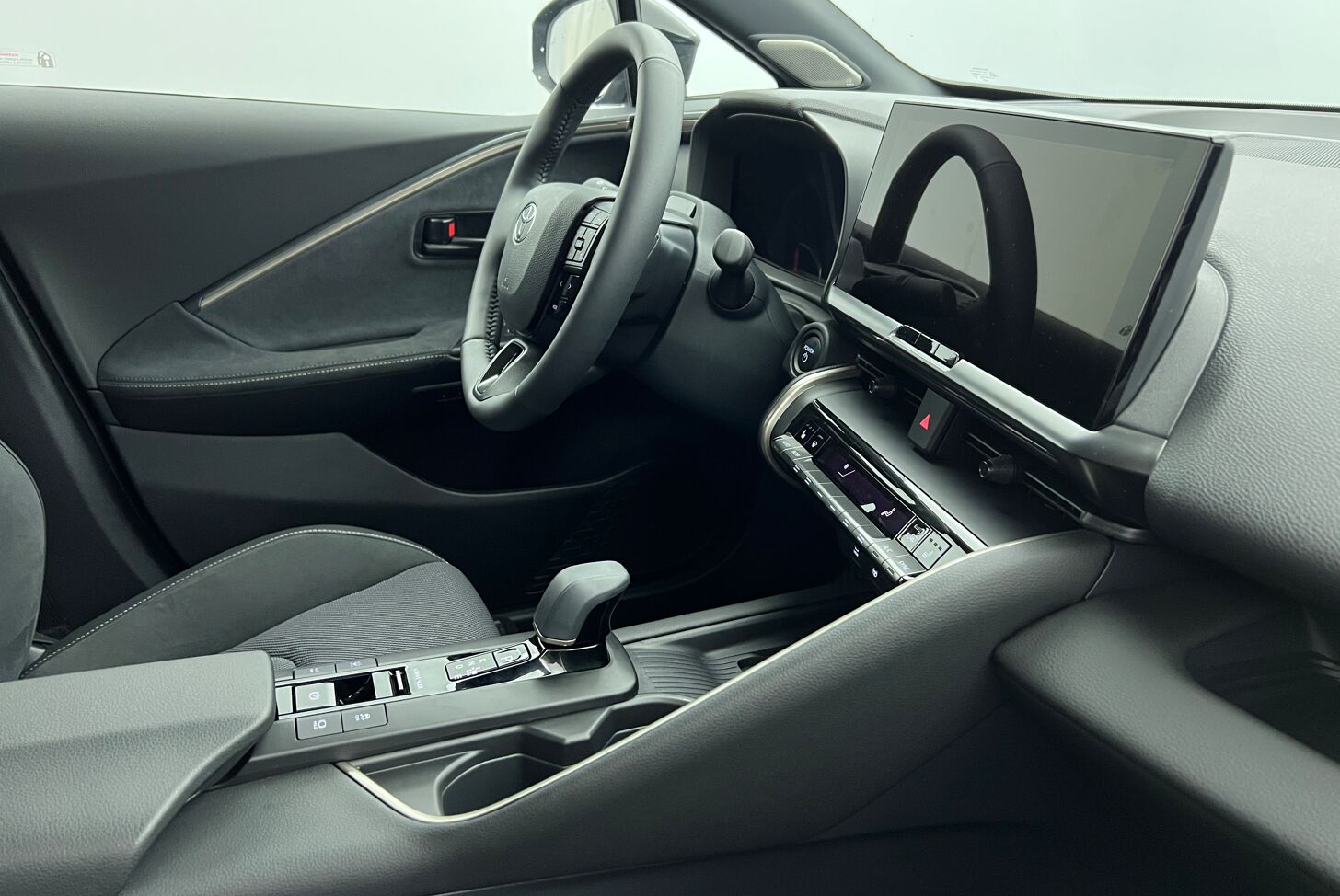 TOYOTA C-HR SUV Hybride rechargeable Essence