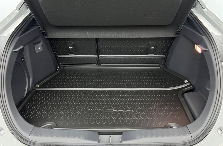 TOYOTA C-HR SUV Hybride rechargeable Essence